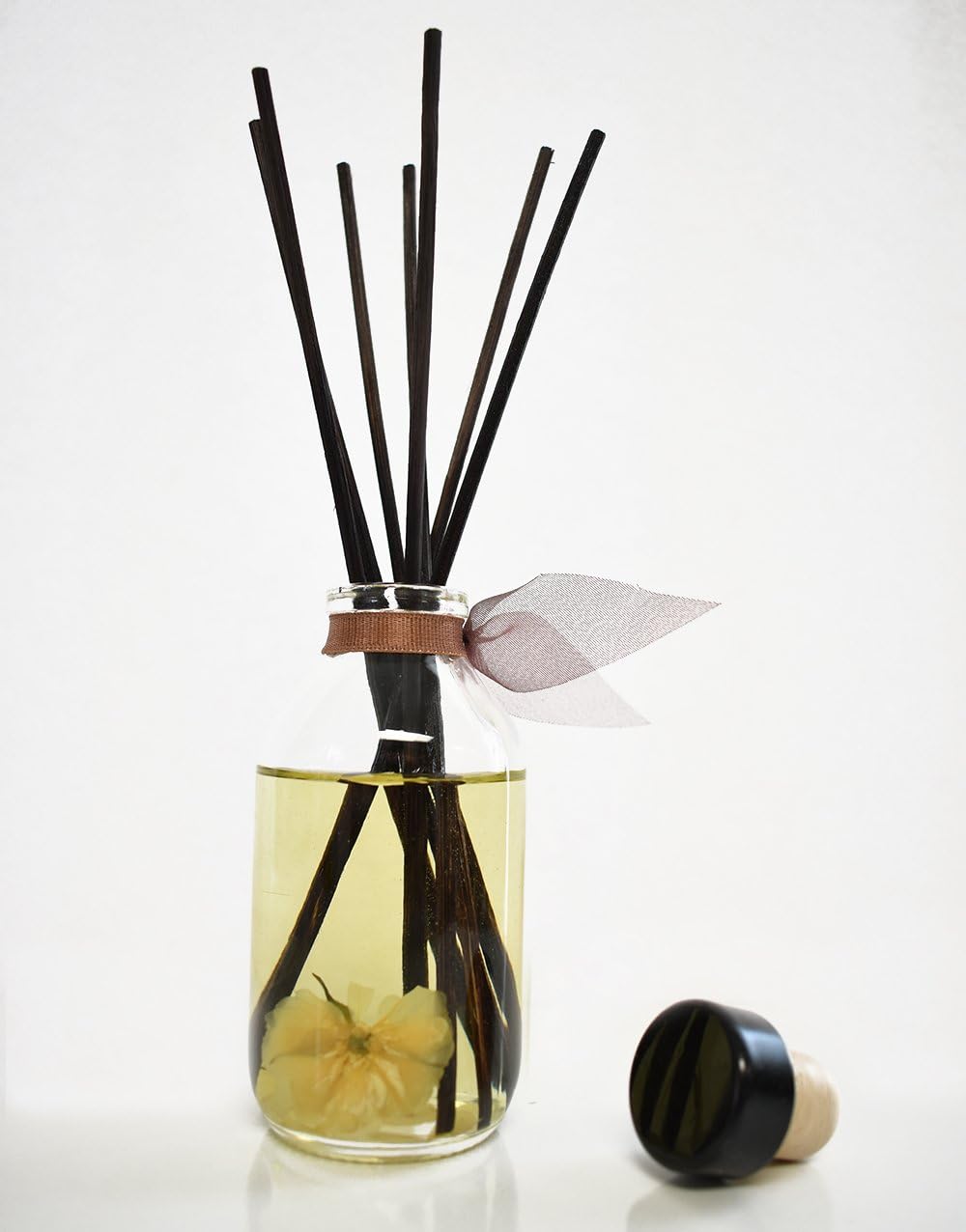 LOVSPA Baltic Amber Reed Diffuser Set - Non Toxic Oil Diffuser