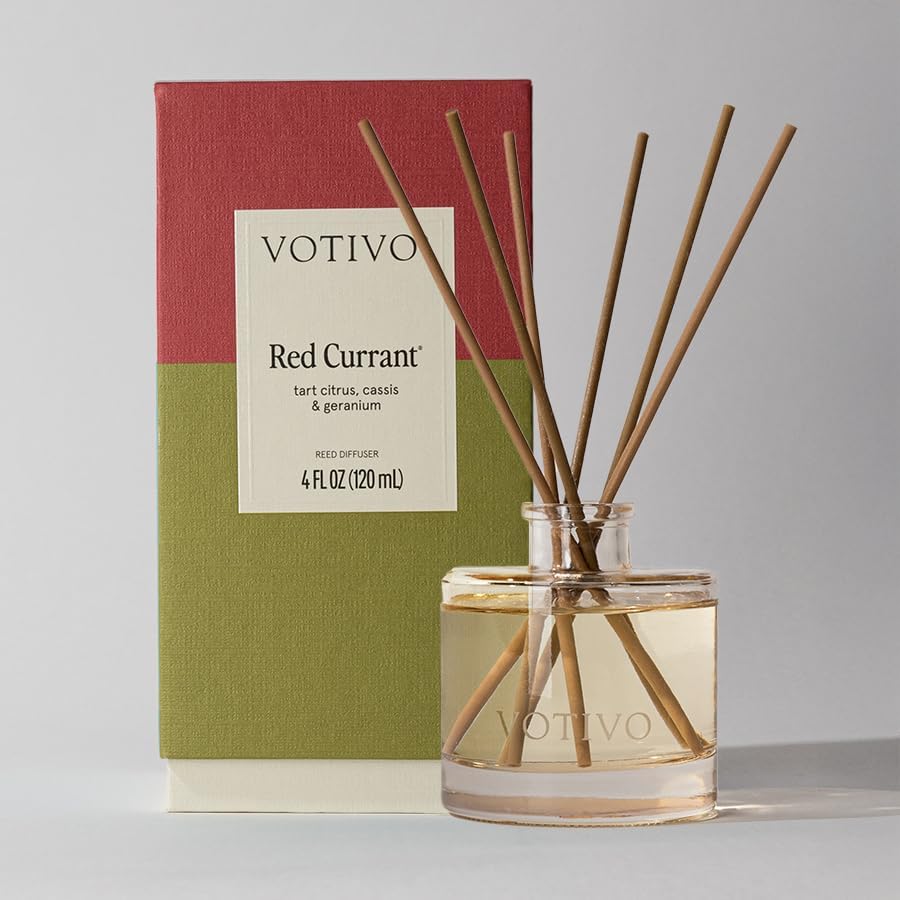 Votivo Red Currant Signature Reed Diffuser 4 oz