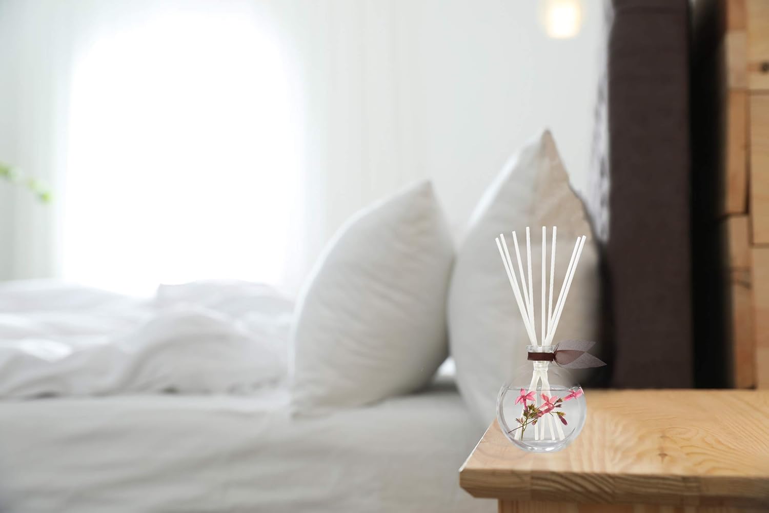 LOVSPA Hawaiian Sandalwood Luxury Diffuser Set