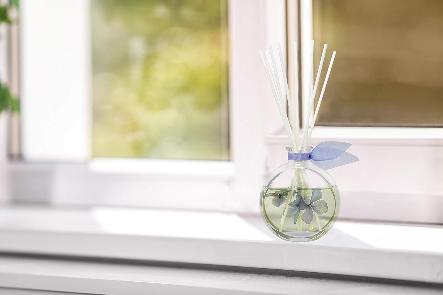 LOVSPA English Garden Reed Diffuser Set