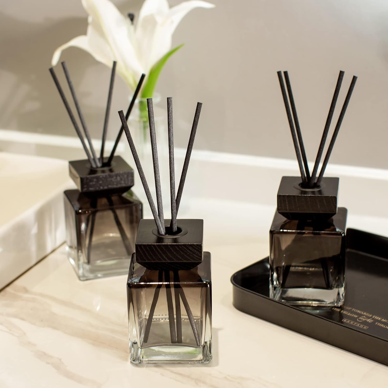 Crazy Huayi Fragrance Diffuser Set of 4 with Rattan Sticks and Caps