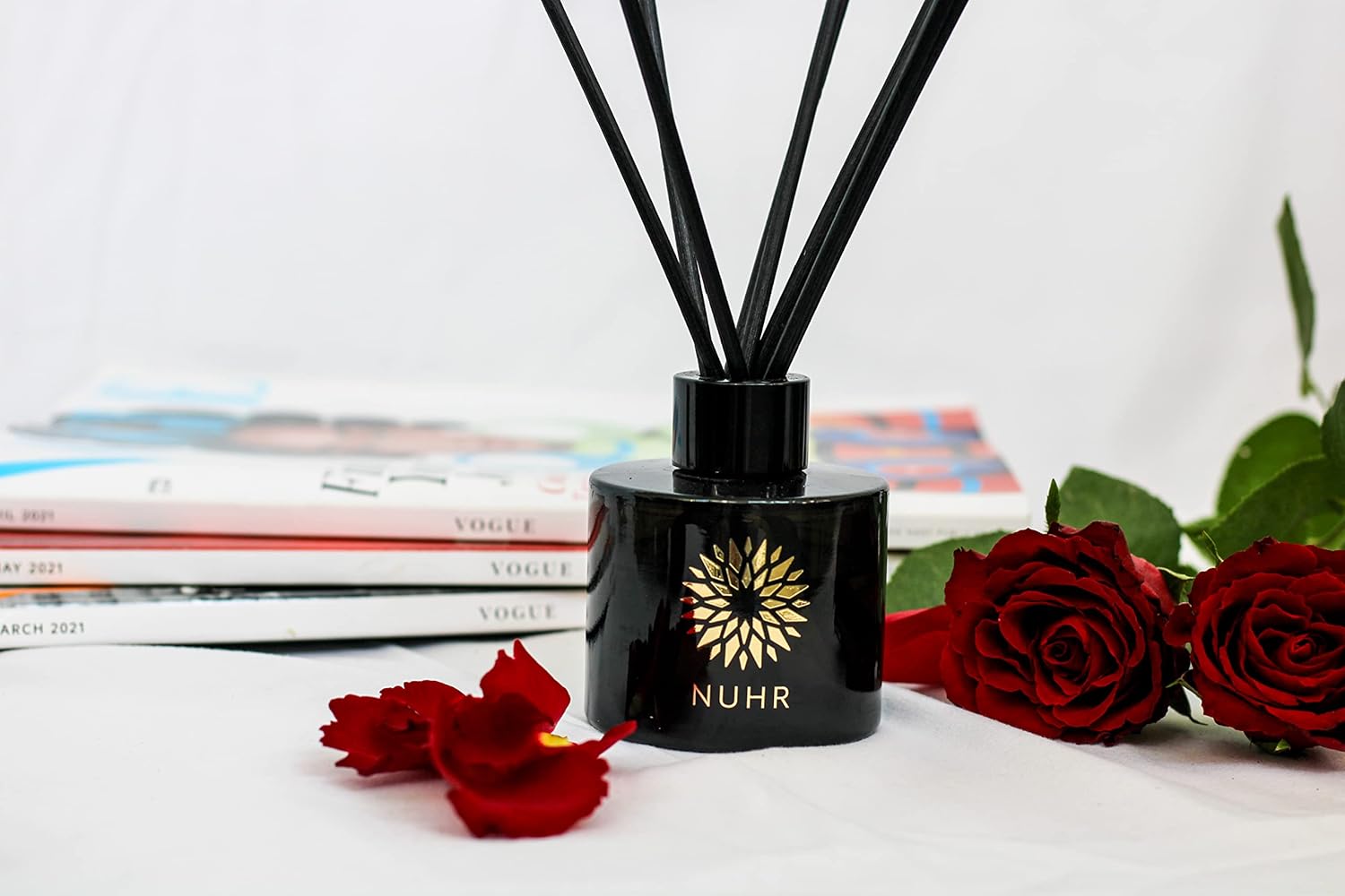 NUHR Home Reed Diffuser Oud Wood Sticks Gift Set